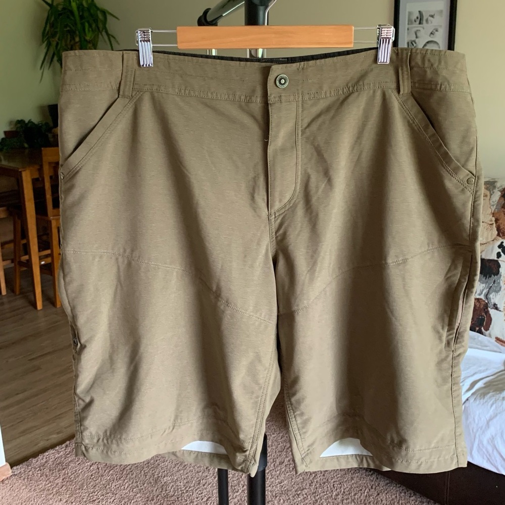 Kuhl Shorts Men’s 42